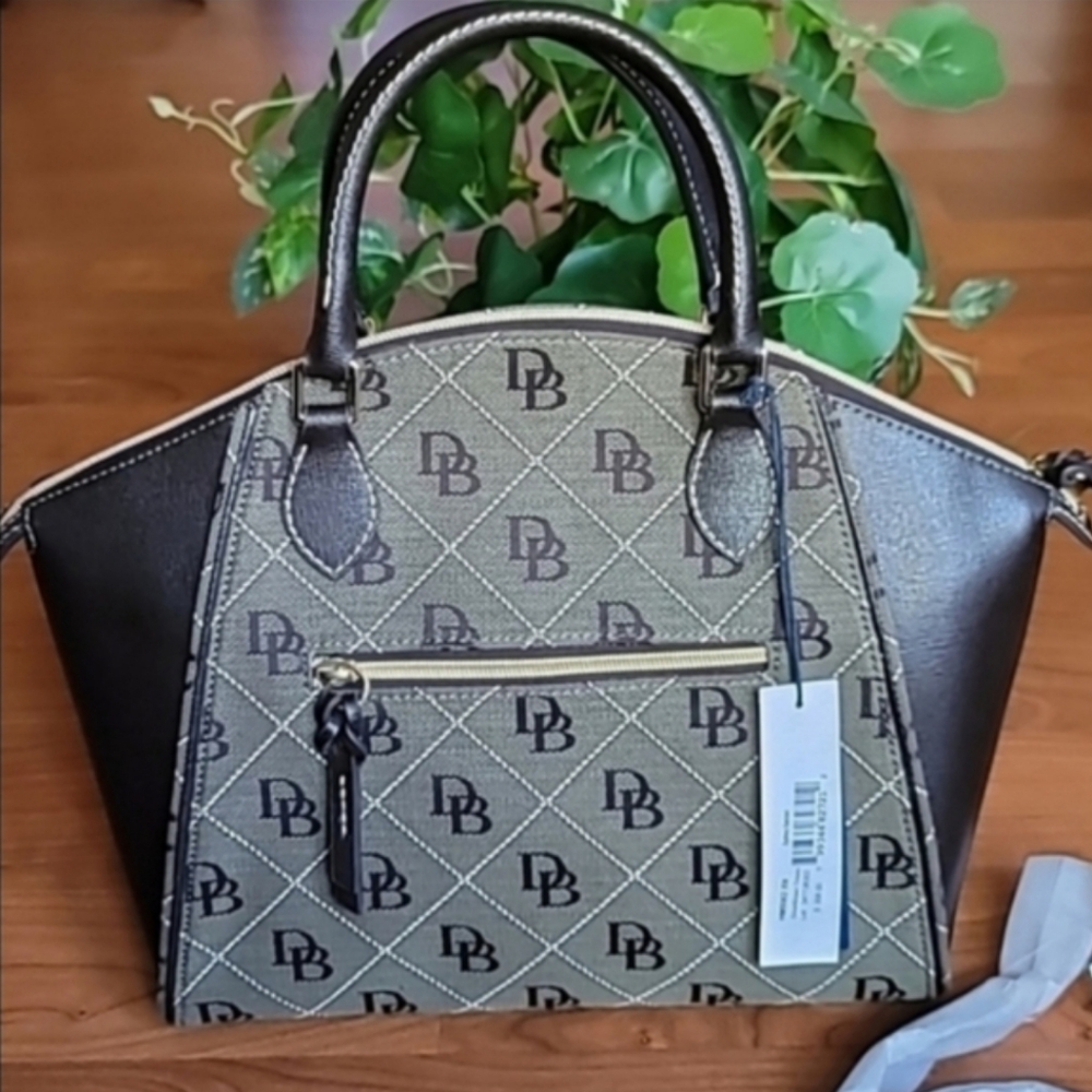 DOONEY & BOURKE Sydney Logo Leather Dome Satchel - Picture 7 of 9